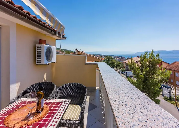 Studio-apartment Mit Balkon Und Meerblick By Interhome * Crikvenica