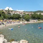Studio-apartment Mit Balkon Und Meerblick By Interhome * Crikvenica
